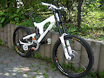 my new bike SANTA CRUZ V 10 2006
