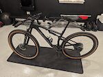 All-Carbon Specialized Epic Expert Medium