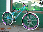essential-bikes.com / custom bike. samoon "flower" frame, 26", halo sas rims, gusset crank, rs argyle fork.

miami vice