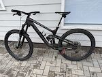 TREK Slash 9.9 xx1 Flight Attendant