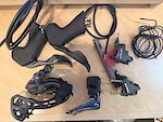 GRX 825 2x12 Di2 partial group + Easton cranks