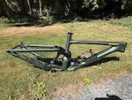 Specialized Enduro Pro Frameset W/shock NEW