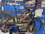 Allied Fitz Large Raw Carbon w/ Chris King headset