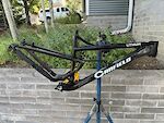 Canfield Lithium, Black, Large