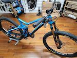 BRAND NEW DEVINCI DJANGO CARBON XL incl.warranty