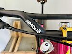 Mone Light Bar Carbon Handlebars