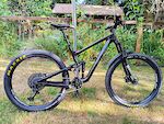 29er/27.5+ Carbon Trail Bike — DCB F130 Medium, SRAM