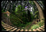Wooden gap (full size http://img520.imageshack.us/img520/375/tjr4660a.jpg)
Photo by www.tommysuperstar.com
