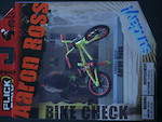 Aaron Ross Bike Check. Flicktrix.