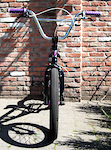 My Haro F4 with some new parts: purple spoke nipples, grips and soft brake pads! All Black-Purple-Chrome now. Maybe i'm going to sell it, somebody interested?