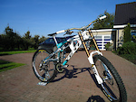 this is me new bike for 2012.
a yeti 303 2008
