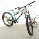 Apache Triciclo &amp; Yeti 4X
