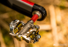 Schurter's ultra light Ritchey Paradigm Pro titanium pedals. 240 grams per pair and SPD cleat compatible, though they work best with Ritchey's cleats.