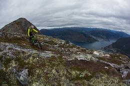 Video: Trippin' Worldwide Inc Heads to Norway
