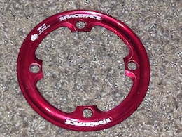 0 Raceface Bashguard 32t Red