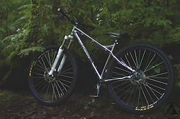 Colins new bike the Canield Brothers Nimble 9.
