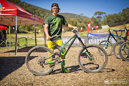 Troy Brosnan and his Specialized Demo 8