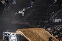 Video: Sam Reynolds - Behind the Chaos of Masters of Dirt