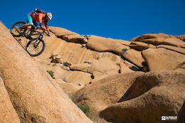 Video: Burning Mountains II - Vertriding in Namibia