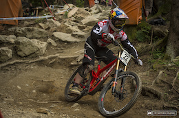 Video: Trek World Racing in Leogang and Fort William