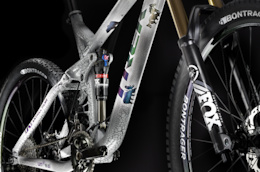 Contest: Win a Trek Slash with Shimano XTR