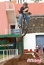 dirt jump. 


photo: António Abreu