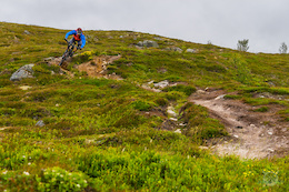 Riding Lofted, Norway