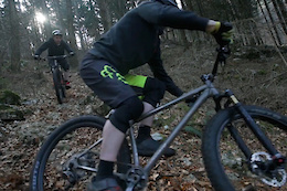 The Stanton Switchback Ti Goes 27.5+ - Video