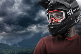 Vanderham Launches New Ryders Goggle - Video