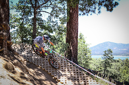 Tim Langdon on his way to first place in the Pro Enduro Category.  He used a very unique set up on his Santa Cruz Hightower 29er for both the Enduro and DH events.  Tim, took 3rd place in the DH event aboard the same bike.  His background is in Moto where he races for the Kawasaki team.  Injuries pushed him out of the sport.  He has been riding MTB for two and a half years the same time he's been racing pro.