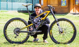 Team Chain Reaction Cycles PayPal: La Thuile Enduro World Series - Video