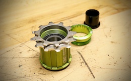 OneUp Shark 10-Tooth Cluster and MiniDriver - Review