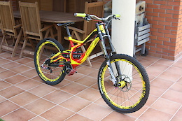 2012 Specialized Demo 8 For Sale from first owner!