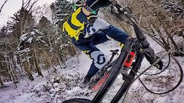 How to Ride Snow with Nico Vink, VinnyT and Friends - Video