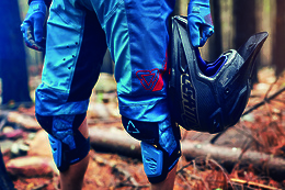 Leatt Introduces New Apparel Line