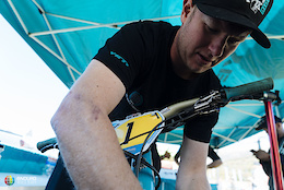 In the EWS Pit with Yeti Mechanic Shaun Hughes