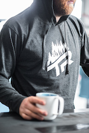 TR Trees lightweight Hoody

Spring 2017 New Gear from Transition Bikes.
Available now at your local dealer or transitionbikes.com