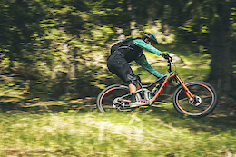 Riding the All New Genius with Andrew Neethling and Rudy Biedermann - Video
