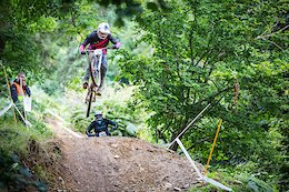 British Downhill Series, Round 4 at Llangollen: Team Aston Hill