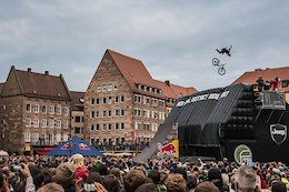 Qualifications and Best Trick Photo Epic - Red Bull District Ride 2017