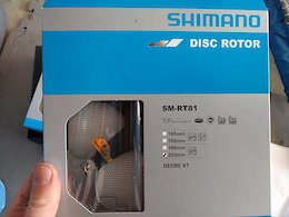 2017 Shimano XT M8000 brakes and rotors