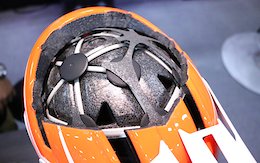 Carbon Fiber Valve Stems, An Improved Dropper, and 6D's Updated Helmets - Interbike 2017