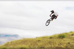 Speed of Sound: Eddie Masters and Dave McMillan Ripping in NZ - Video