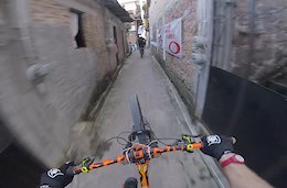 Wild Urban Downhill Racing in Taxco, Mexico - Video