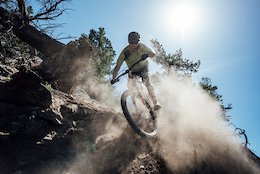 Race Face Releases 2018 Softgoods - Video