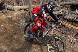 Logan Binggeli and Nik Nestoroff Rip the Pro GRT Track at Windrock - Video