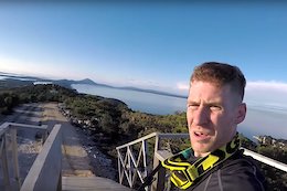 Lošinj Downhill World Cup Track Preview with Sam Pilgrim - Video