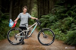 Casey Brown and her Trek Session Bike Check