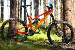 7 Bikes From Peaty's Steel City DH 2018