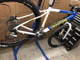 キャノンデール cannondale F4000SL